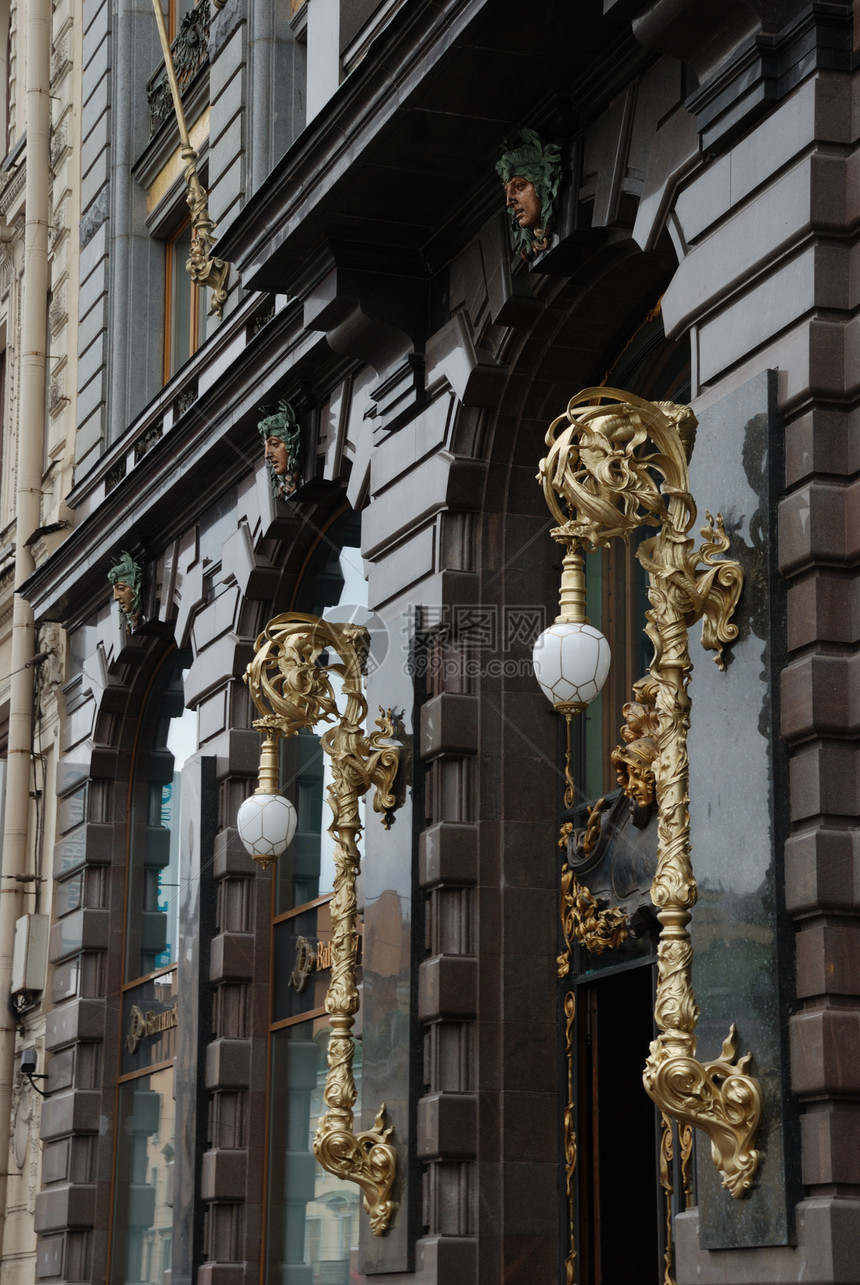 圣彼得堡城市中心地方风光建筑都市街道房子结构历史图片