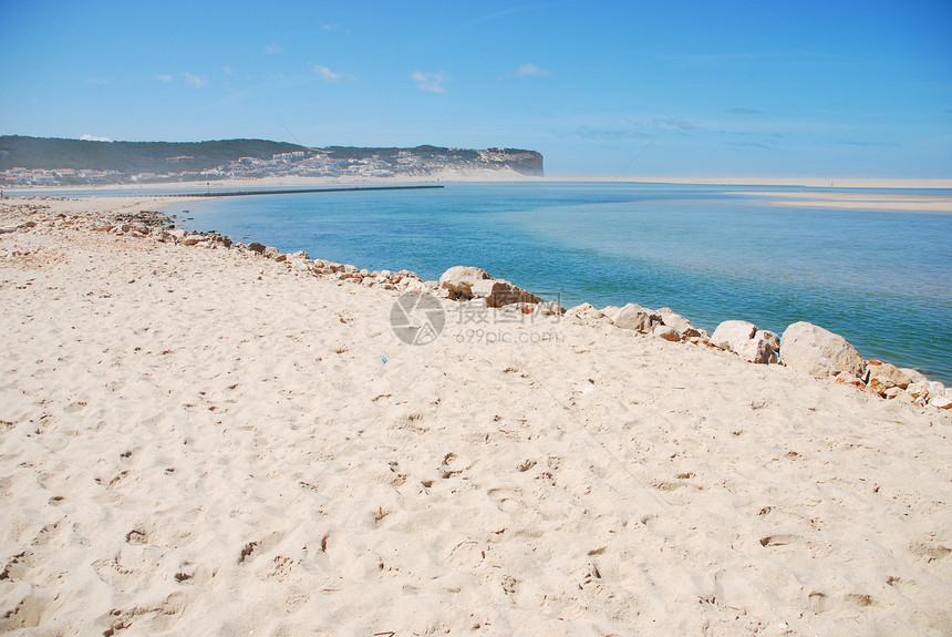葡萄牙的美丽浮地湖海岸线海景支撑假期旅行海岸海洋旅游场景图片