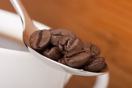 咖啡豆杯子油炸营养工具白色棕色服务勺子广告食物背景图片