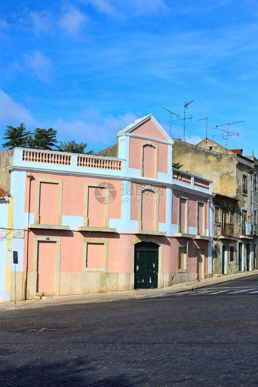 里斯本的传统住宅和传统住宅建筑Lisbon洗衣店旅游街道活力世界房屋瓷砖绿色建筑学明信片图片