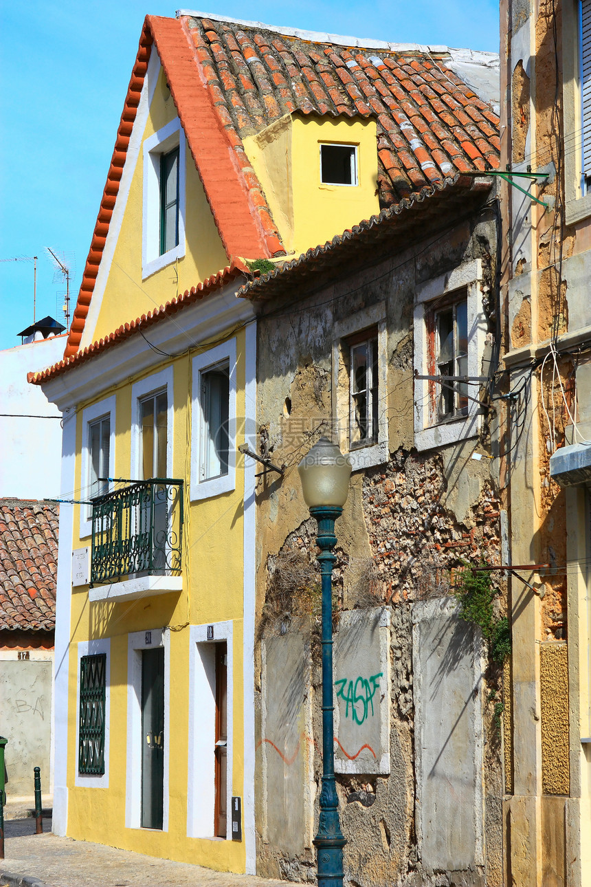 里斯本的传统住宅和传统住宅建筑Lisbon世界旅游旅行蓝色活力绿色街道红色城市明信片图片