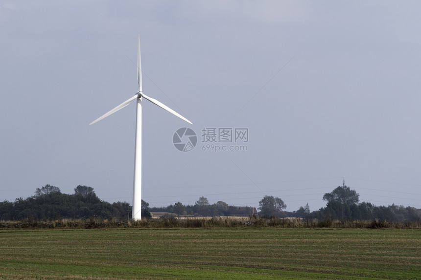 野外风速车场地活力地平线翅膀绿色白色生态天空蓝色力量图片