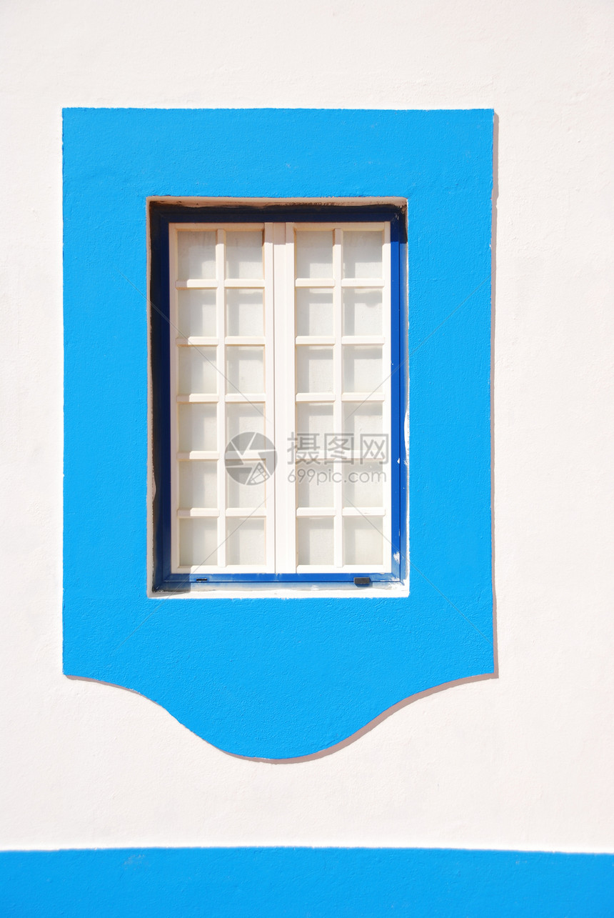 典型房屋的窗口细节房子装饰风格蓝色窗户住宅建筑古董图片