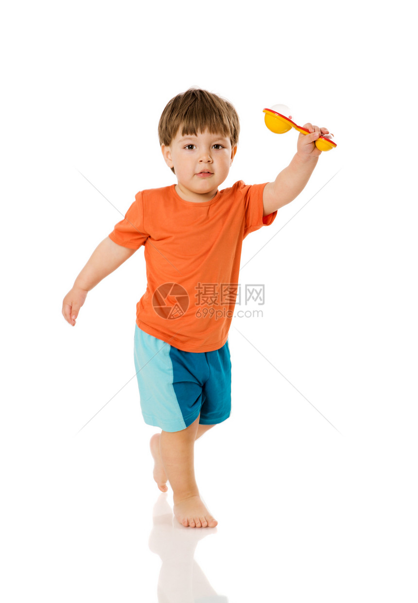 2岁男孩白色橙子专注儿童乐趣玩具愿望男生金发休闲图片