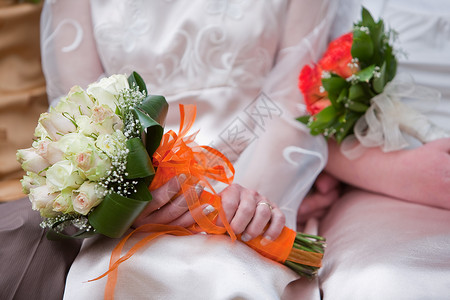 结婚礼花海洋绿色身体饮料红色白色庆典衣服双手花朵背景图片