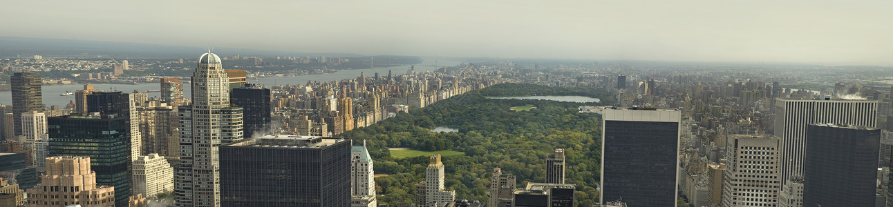 中央公园全景建筑物公寓天际城市市中心都市摩天大楼天线绿色旅行背景图片
