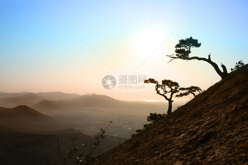 克里米亚的日出岩石石头地平线天空天际图片