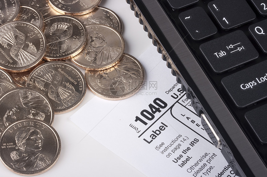 1040表单笔记本电脑技术商业按钮办公室金子键盘黑色硬币工作货币图片
