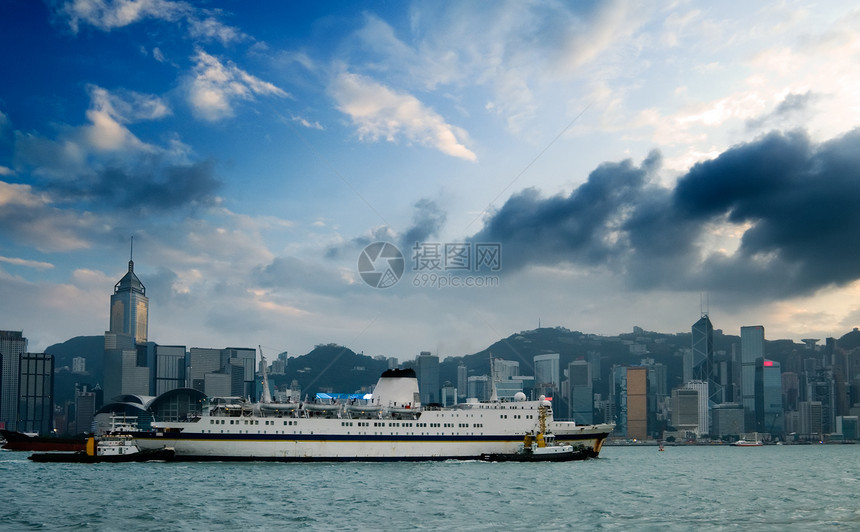 维多利亚港市风景 香港有大船图片