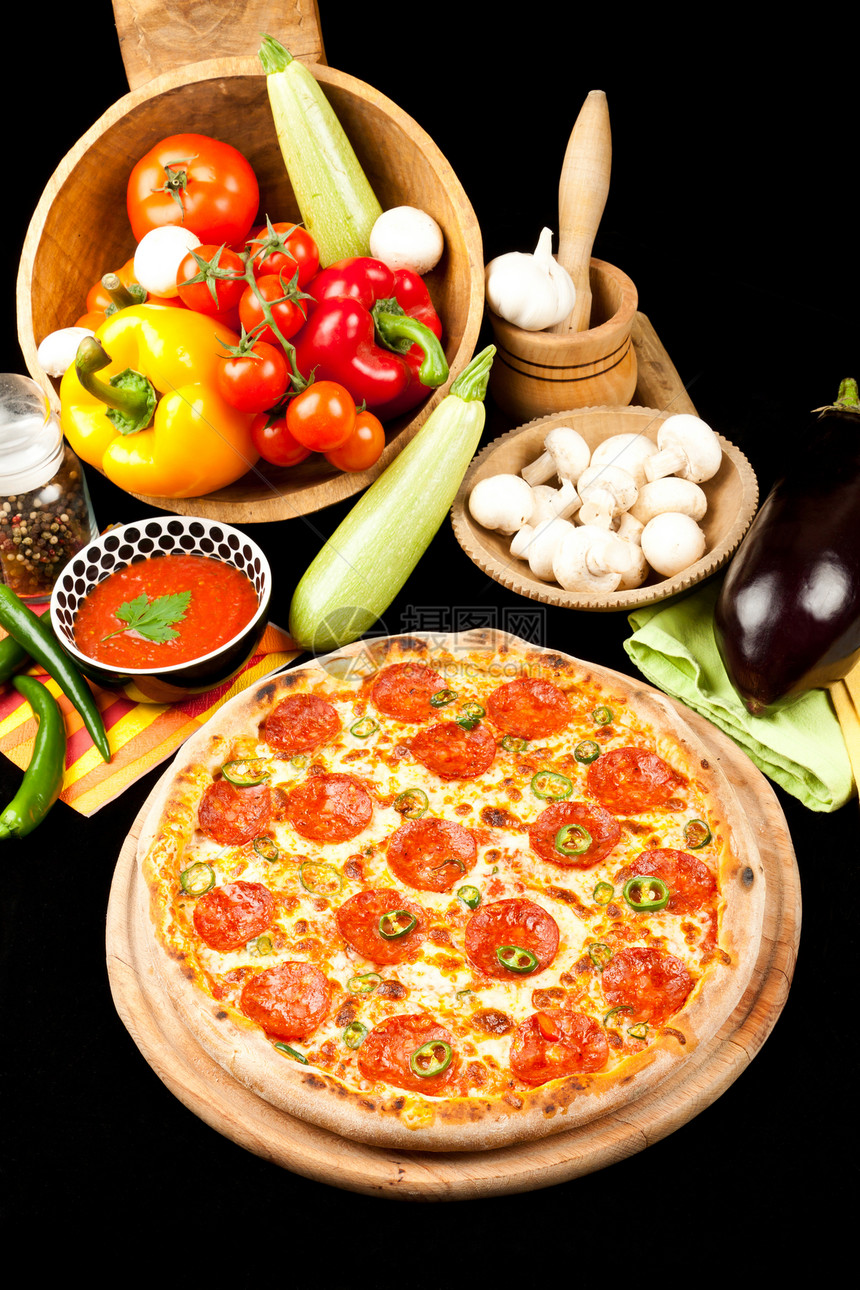 美味比萨饼健康饮食蔬菜红色辣椒胡椒烹饪白色黄色团体图片
