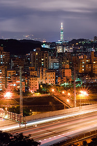 台北市景戏剧性房子建筑景观运输交通旅行建筑学公寓蓝色背景图片