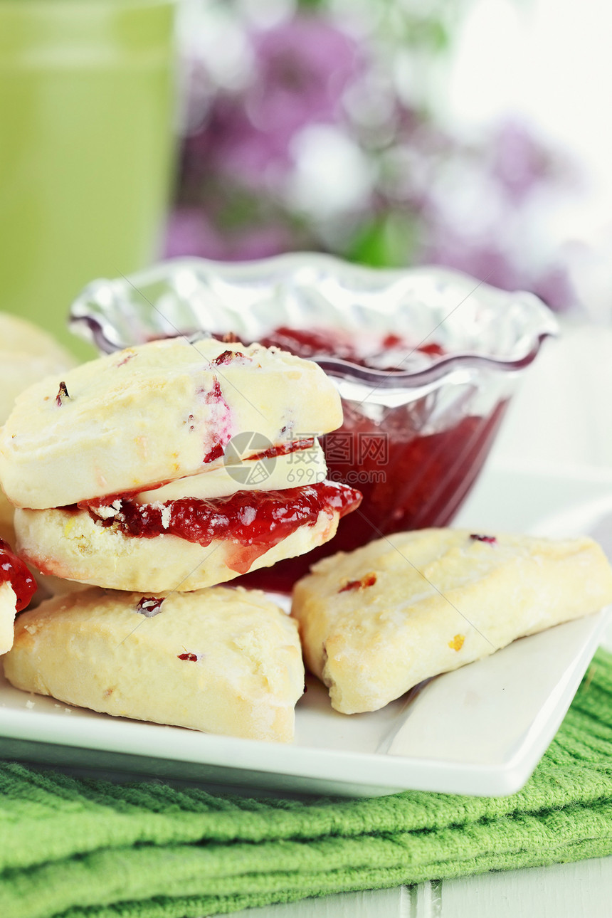 草莓煎饼糕点文化饼干蛋糕面包水果甜点健康饮食家庭生活杯子图片