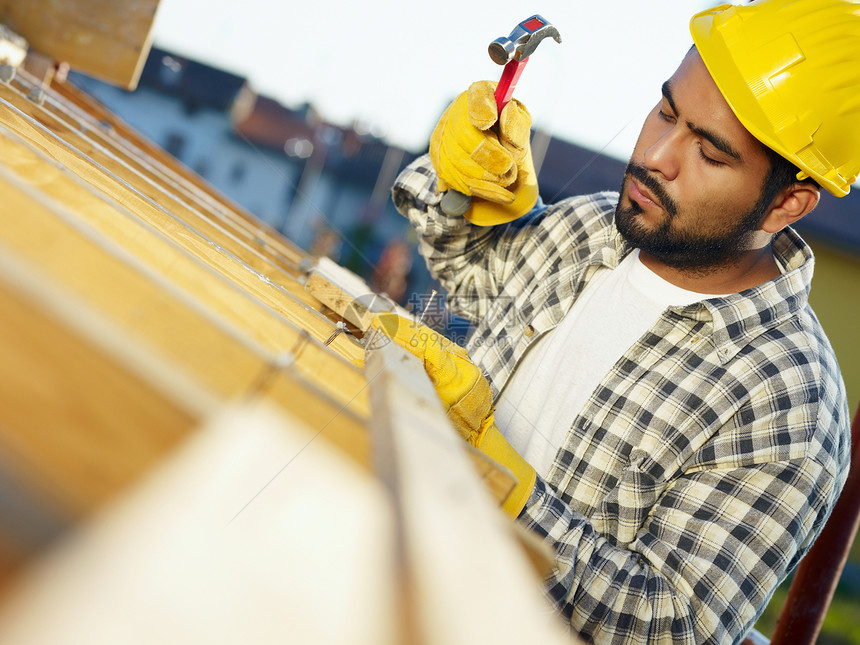 建筑业工人锤子成人木工指甲建设者年轻人拉丁体力劳动者手套建筑学图片