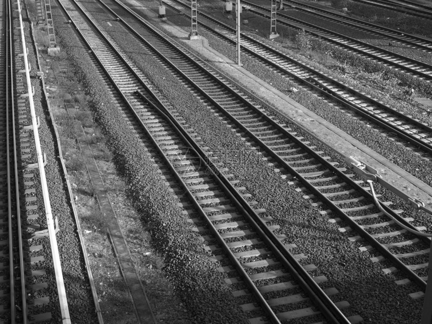 铁路管子火车地铁旅行运输曲目过境城市民众车站图片