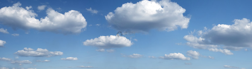 蓝色天空中的白云太阳季节白色气象天际天堂风景阳光图片