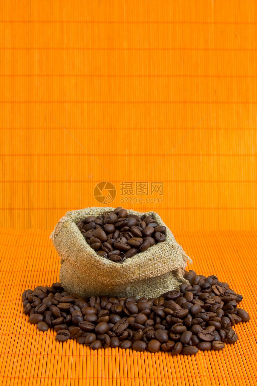 咖啡豆菜单饮料木板黑色豆子图片