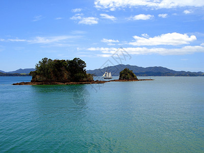 托克劳穿越岛湾的长途船(号)背景