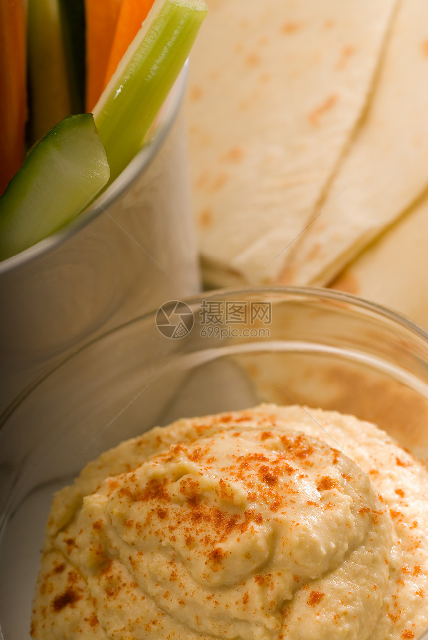 土豆泥与Pita brad和蔬菜面包午餐小吃食物辣椒胡椒美食小鸡黄瓜营养图片