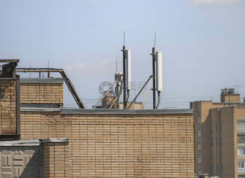 美丽的风景建筑电视水平城市卫星房子办公室住宅区蓝色互联网图片