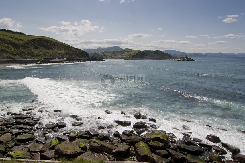 夏季运动冲浪海浪岩石冒险国家海岸冲浪者支撑海岸线海滩波浪图片