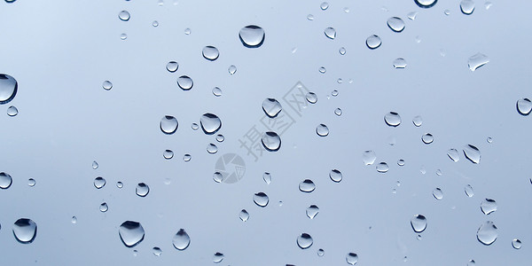 雨滴天空液体天气水滴蓝色背景图片