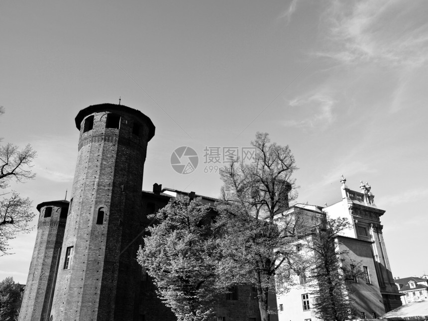 都灵建筑学黑色皇家纪念碑白色地标城堡风格广场宫殿图片