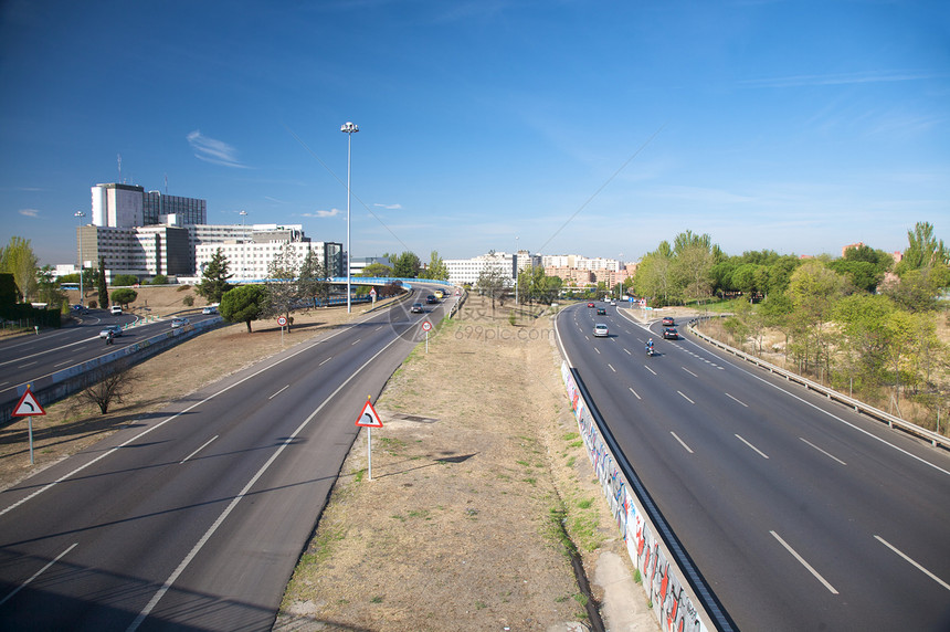 四四条公路图片