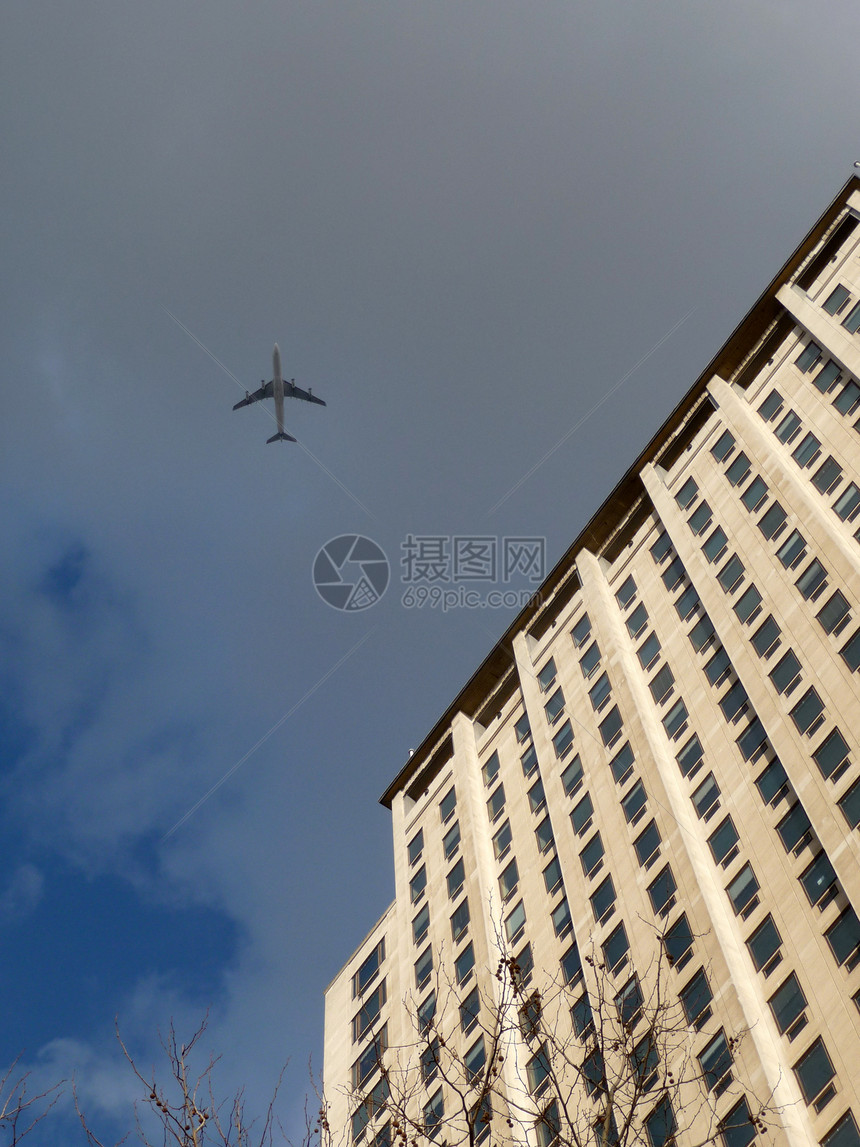 壳牌大楼地标建筑建筑学职场蓝色办公楼城市窗户玻璃办公室图片