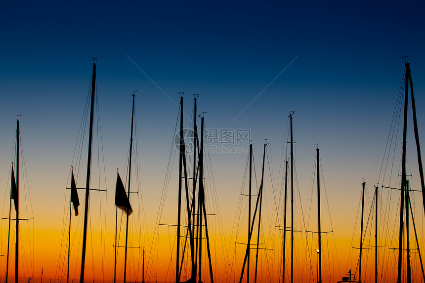 马斯特西胡特日出蓝色地平线港口紫胶黄色橙子天空场景旅行风景图片