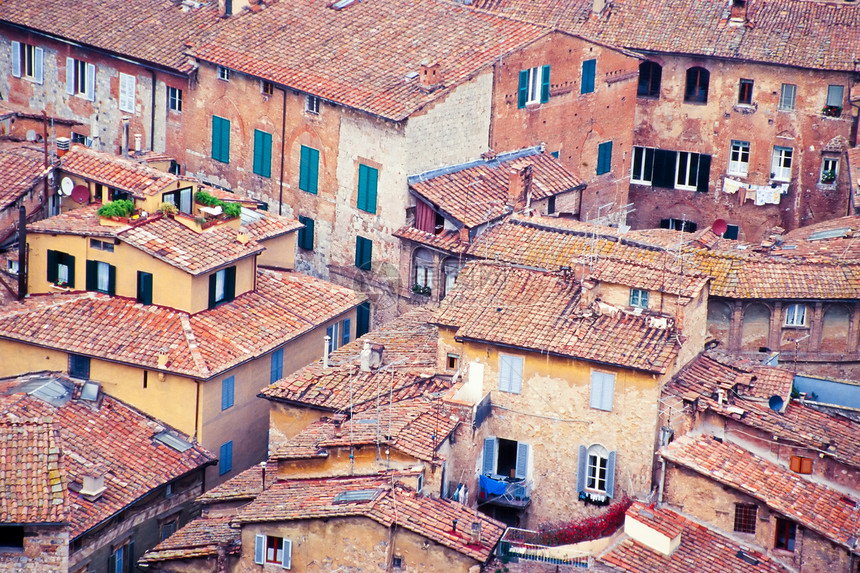 意大利托斯卡纳 意大利和欧洲锡耶纳老城锡耶纳之家窗户瓷砖城市化公寓观光旅行房子住宅旅游假期图片