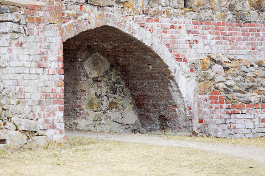 废墟红色灰色石头黄色岩石入口小路图片