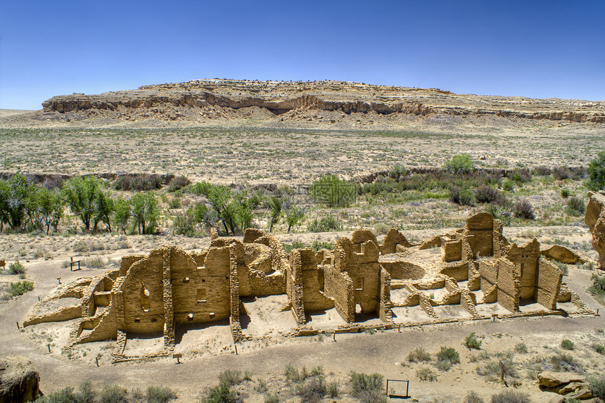 查科峡谷废墟游客文化沙漠国家纪念碑黏土建筑学石头遗产旅行图片
