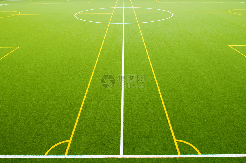 足球场足球操场草皮院子绿色线条场地运动地面体育场图片