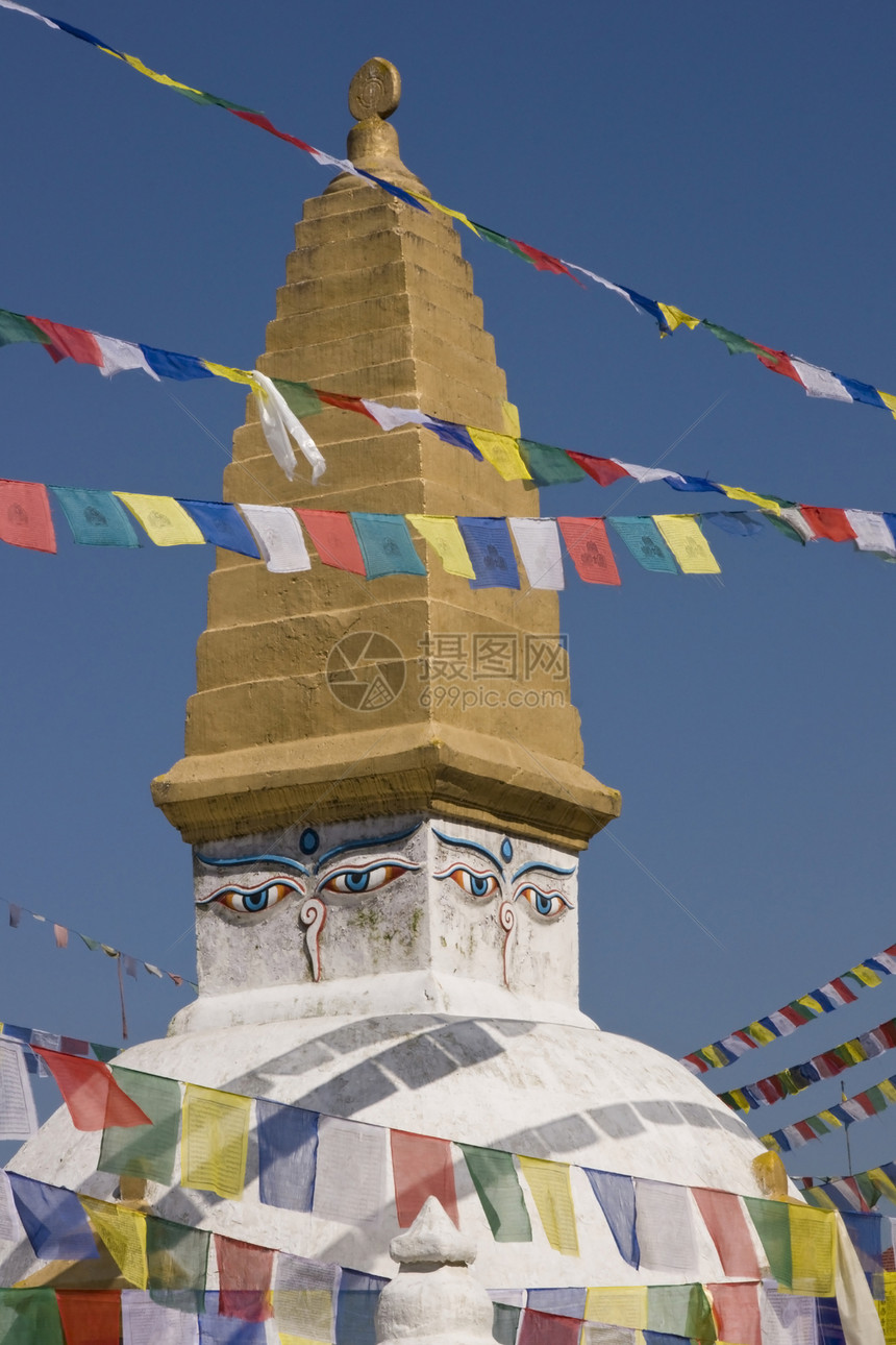 布达纳斯斯图帕白色旗帜佛教徒建筑雕像纪念碑宗教城市金子旅行图片