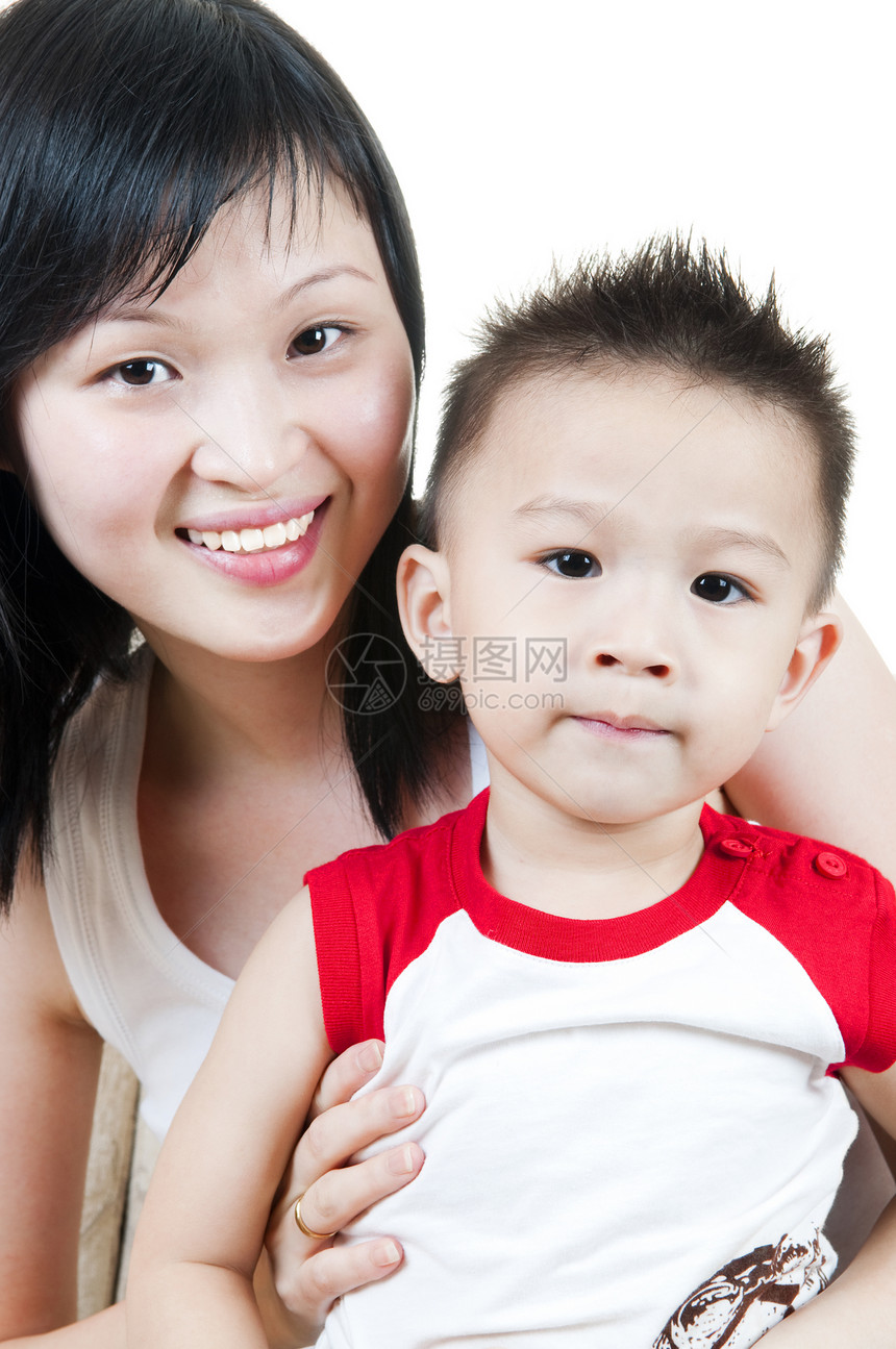 亚洲家庭女性快乐婴儿男生母性母亲妈妈微笑幼儿园孩子图片
