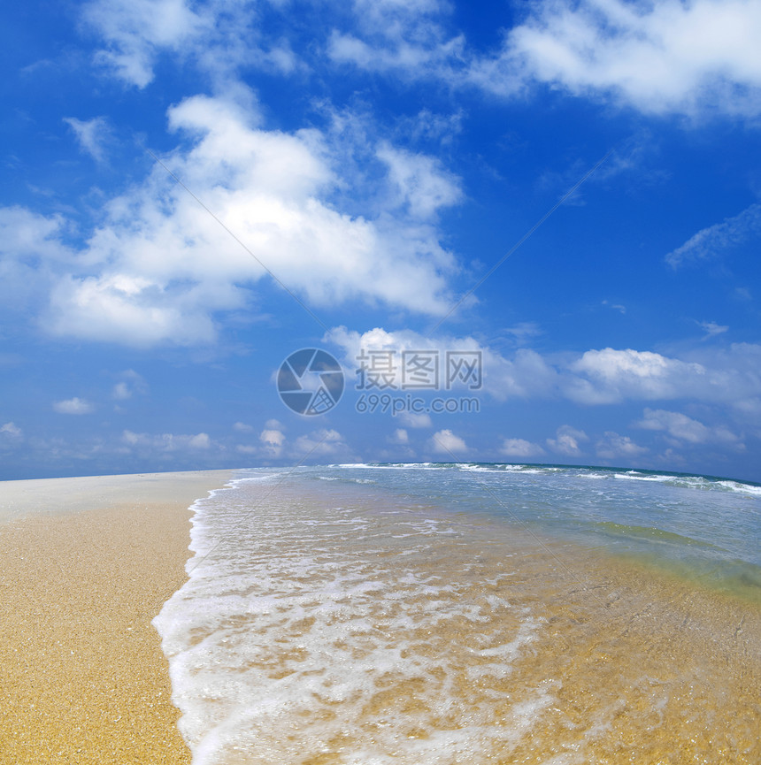 蓝色海滩海景异国海岸假期旅行热带情调支撑海浪天蓝色图片