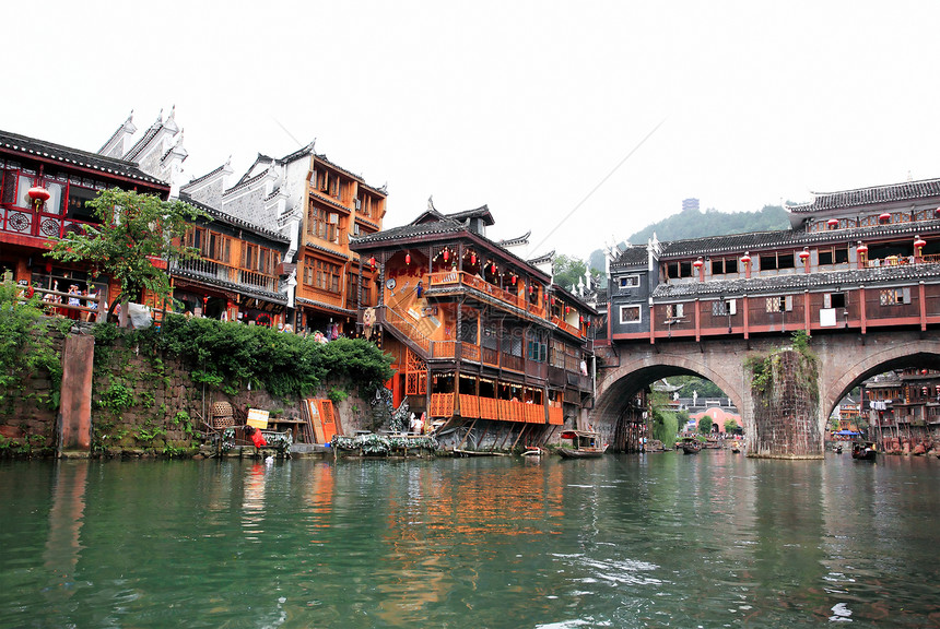 中国凤凰城的风景游客少数民族城市吸引力房子村庄建筑图片