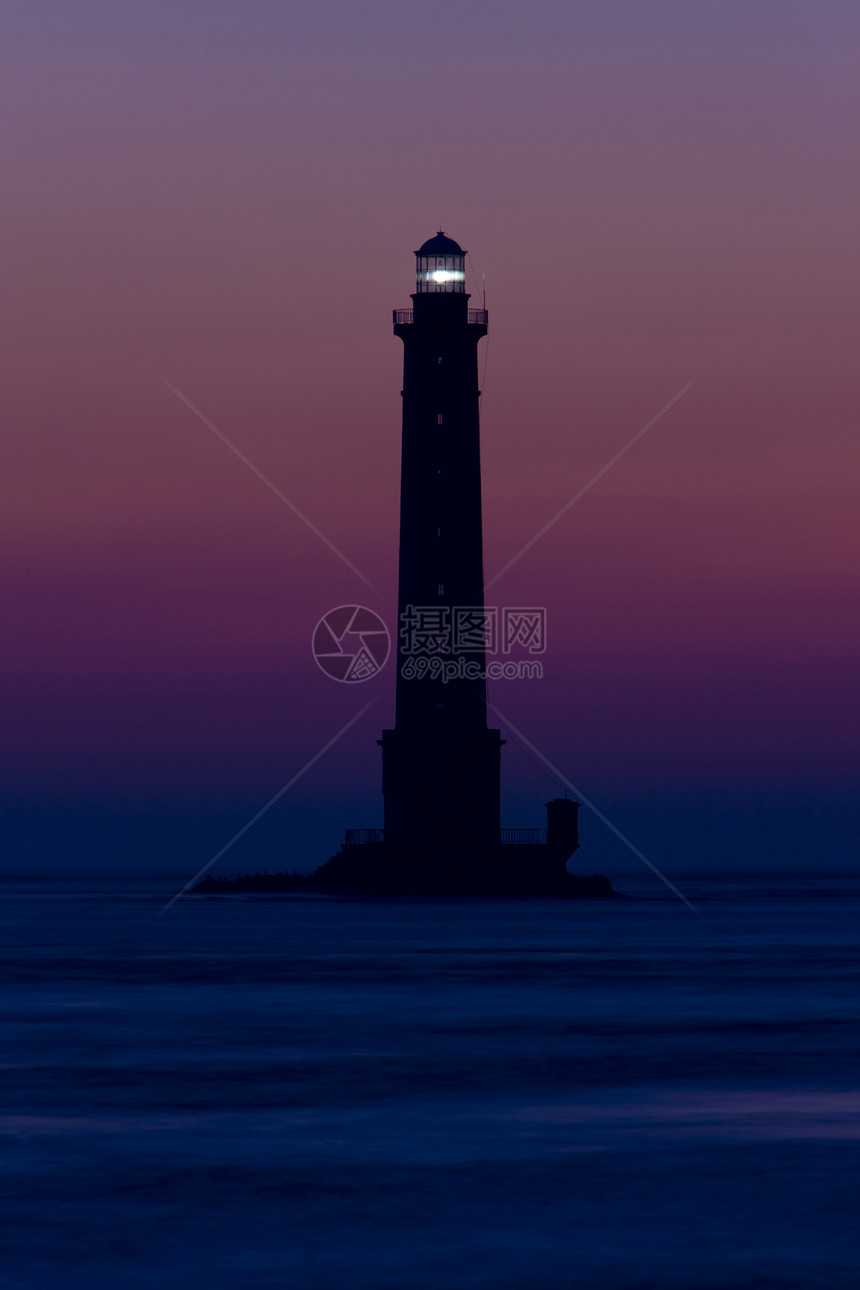 法国诺曼底海牙角 灯塔导航人造光小夜灯光源旅行夜景外观极光安全夜灯图片