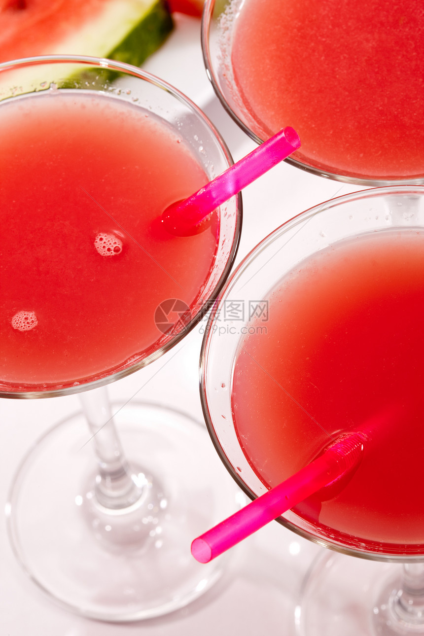 以西瓜为单位食物高脚杯红色玻璃状水果玻璃甜点图片