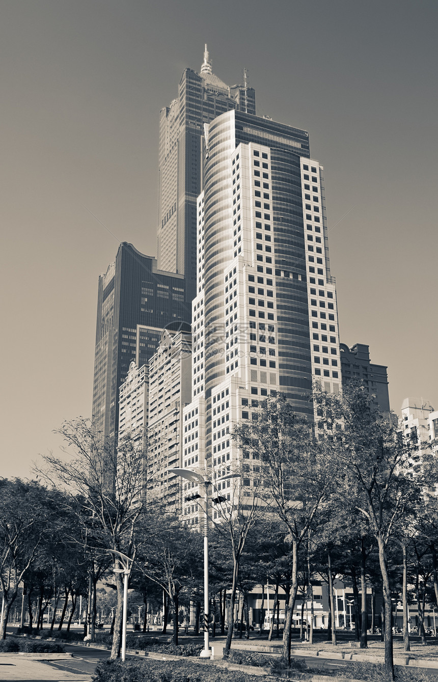 摩天大楼的城市风景图片
