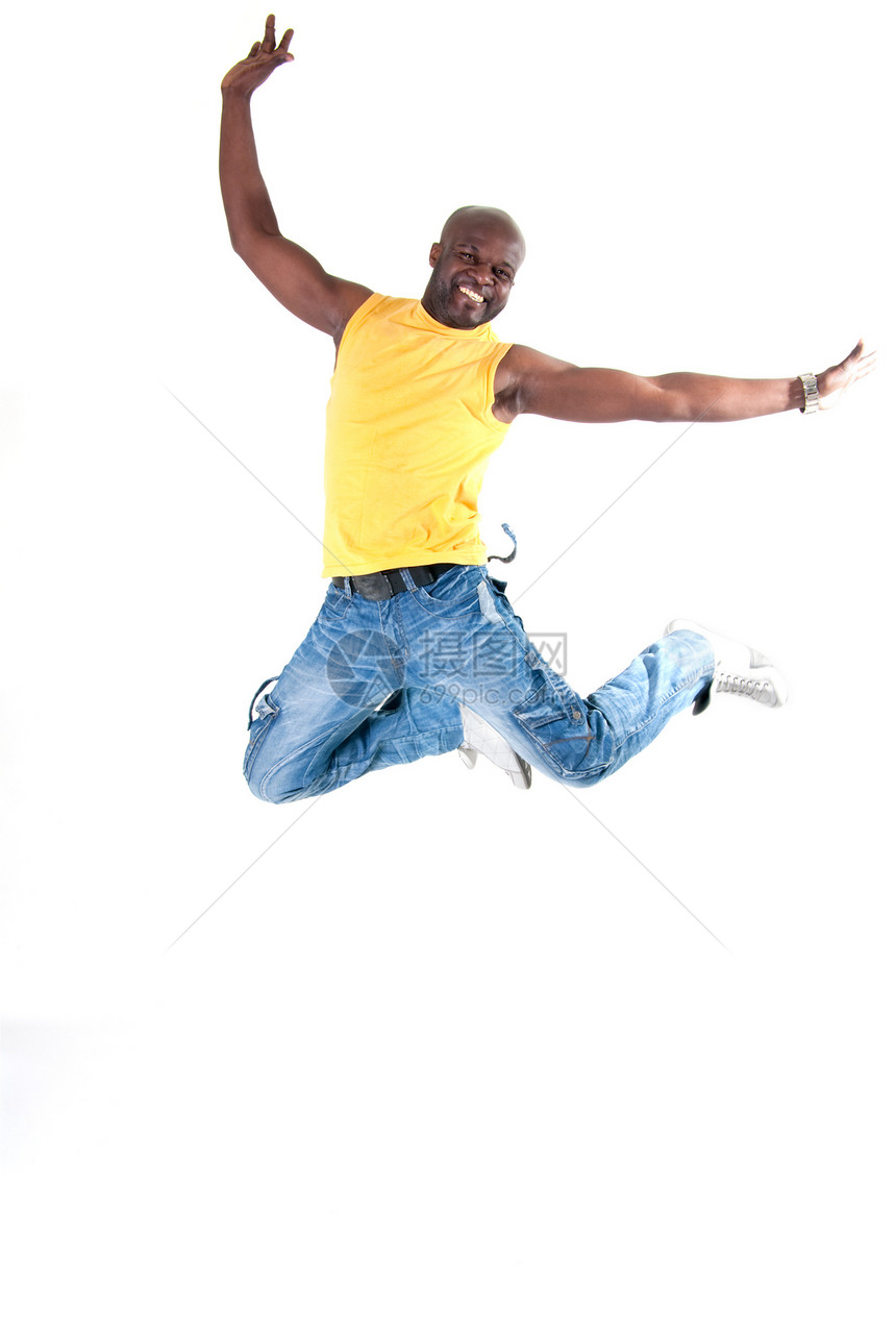 黑人欢乐男性精力健康主义白色跳跃黄色快乐微笑男人图片