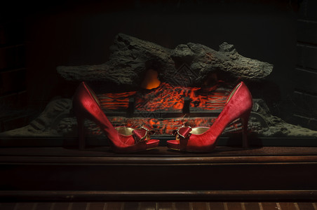 红鞋壁炉摄影高跟鞋正装背景图片