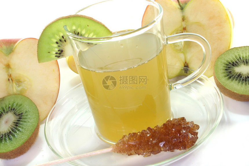 奶茶树叶水果饮料玻璃热饮杯子草本植物茶杯植物浆果图片