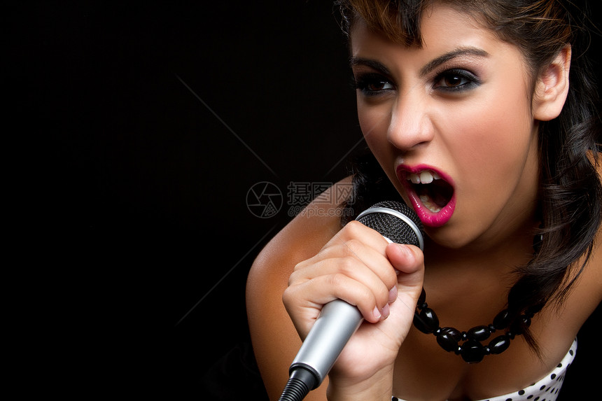 摇滚星女孩演员音乐唱歌歌手歌曲卡拉ok娱乐女士明星青年图片