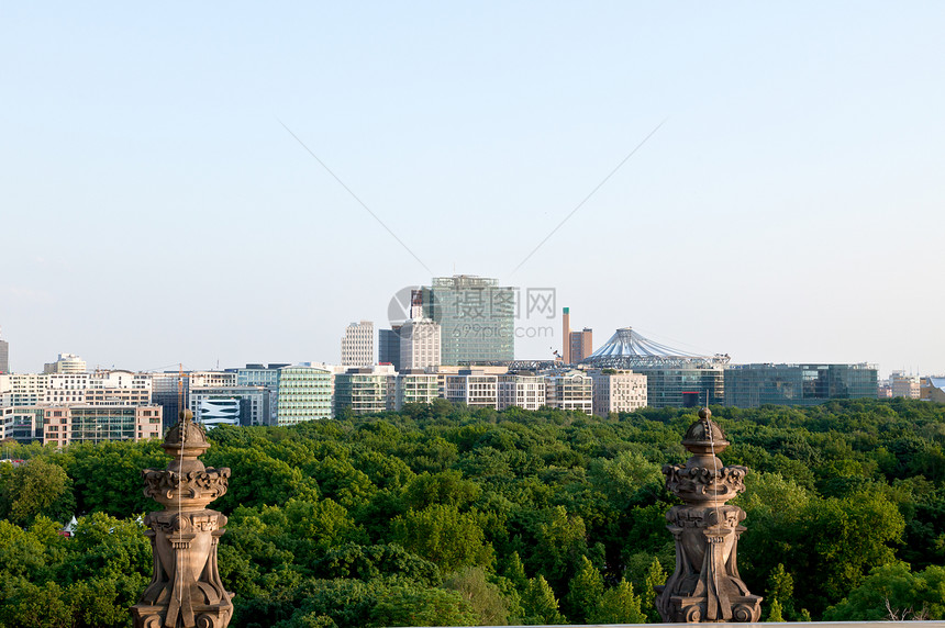 中柏林空中观察建筑建筑物蓝色主场天线旅游广场城市天际正方形图片