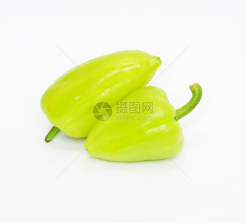 白色背景的绿胡椒蔬菜绿色辣椒图片