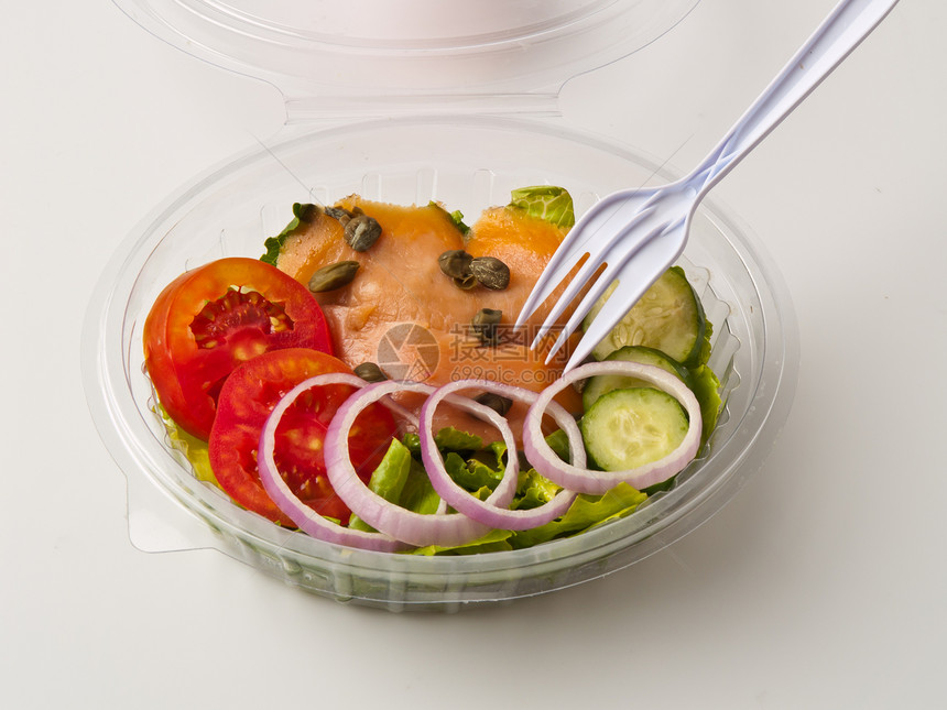 盒子里塞门沙拉低脂肪午餐设置沙拉蔬菜盘子桌面桌子饮食美食图片