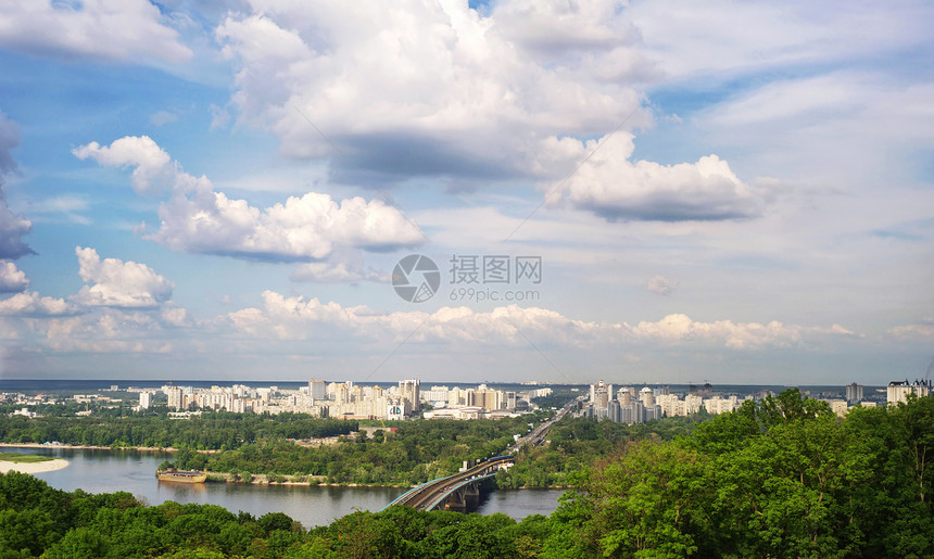 基辅全景城市绿色旅行地标蓝色摩天大楼运输水平天空图片