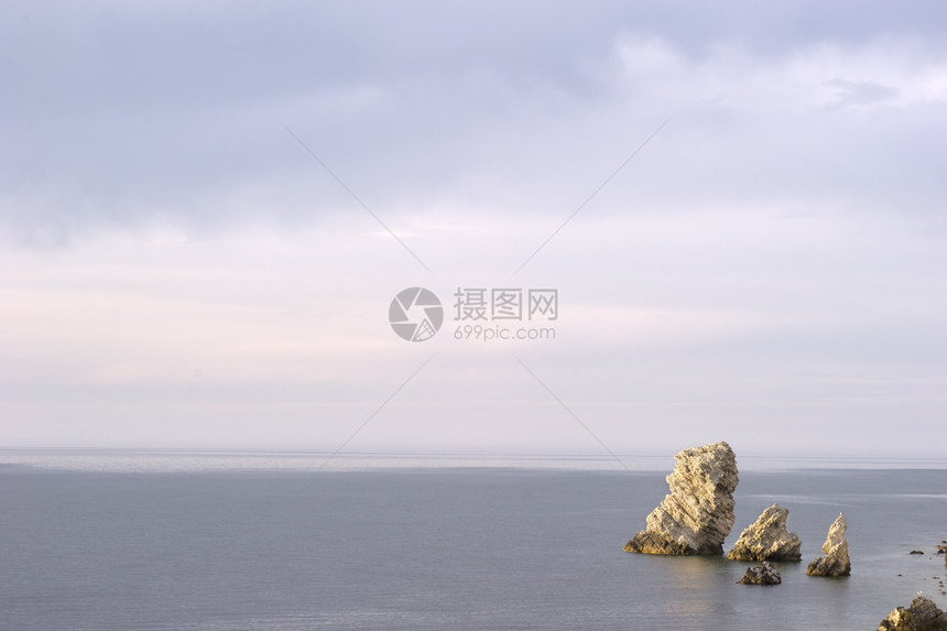 扬古尔假期云景天空荒野海浪岩石戏剧性风景日落巨石图片