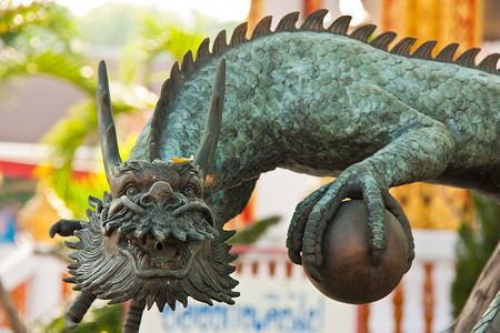 青铜器龙雕龙雕雕塑蓝色运气晶须力量动物宗教传统旅行艺术背景